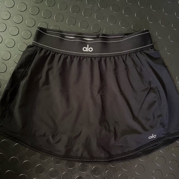 Alo yoga matchpoint tennis skort - Picture 3 of 4
